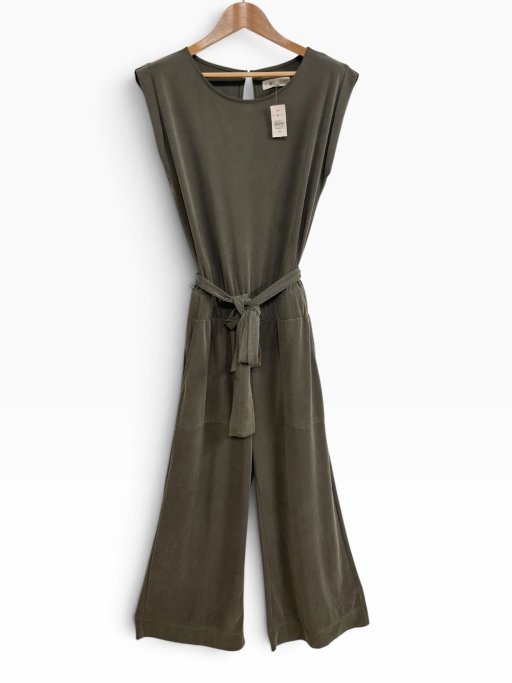 Lou & Grey Fluid Tie Jumpsuit Gray Cropped Wide Leg Belted NWT Womens XS